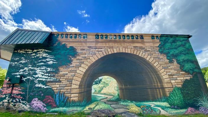 old-town-lilburn-mural-