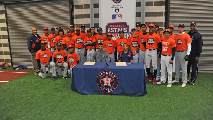 2022 Astros Youth Academy Baseball/Softball Summer Camp at Sylvester Turner  Park : Houston Astros Youth Academy (AYA)