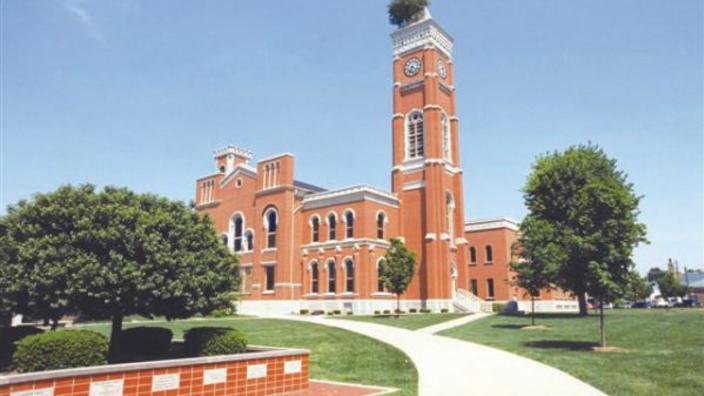 Courthouse_Tree_600x399_f20ce7