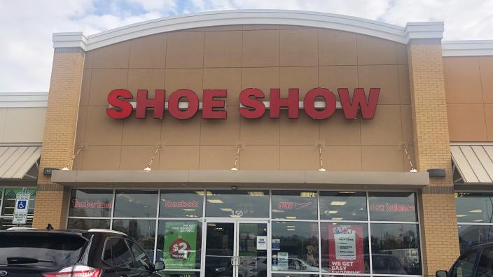 Shoe show closing sales