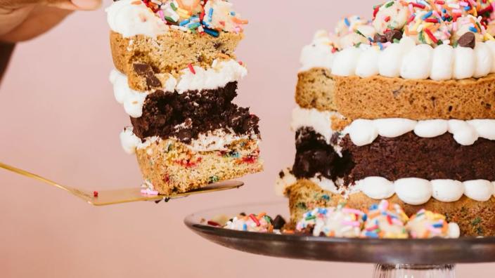 ●BROWN SUGA Pioneer Sugar, Golden Brown, 25 lbs | Costco