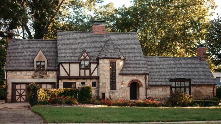 Caton Legacy Architectural Driving Tour - Winfield KS, 67156