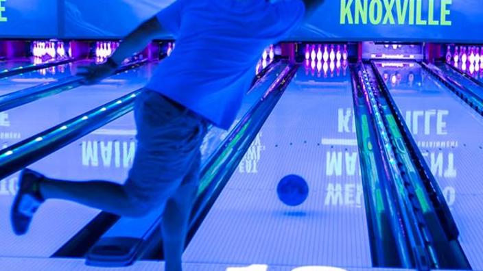 Main outlet event bowling