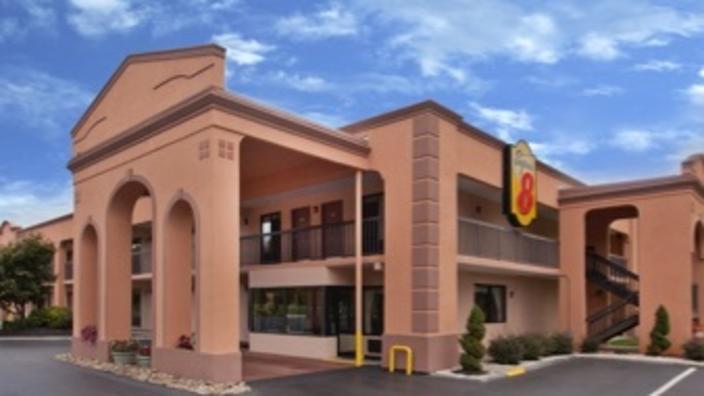 Super 8 Knoxville West | Knoxville, TN