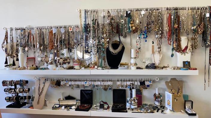 Astoria consignment shop opens to bring community high-quality, affordable  items –
