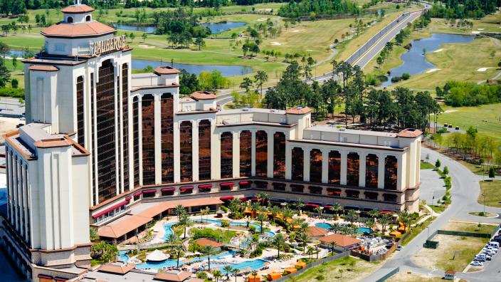 L'Auberge Casino Resort | Lake Charles, LA