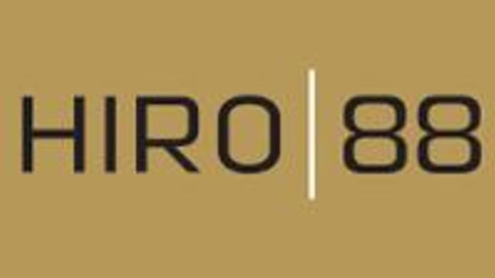Hiro880-