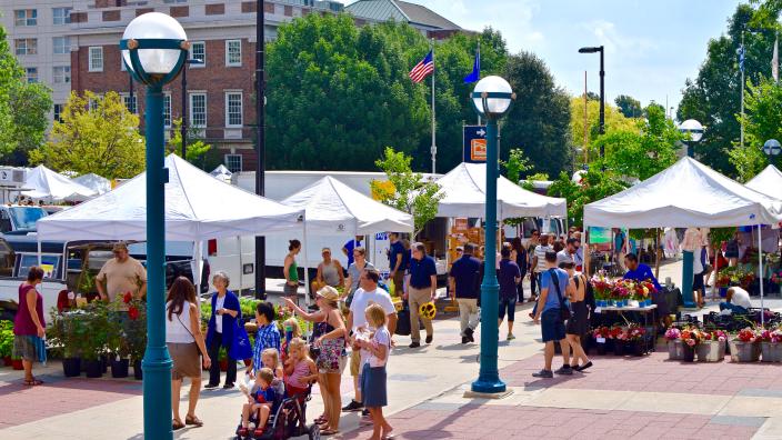 200 block of MLK Jr. Blvd.: Dane County Farmers' Market Wednesday Market