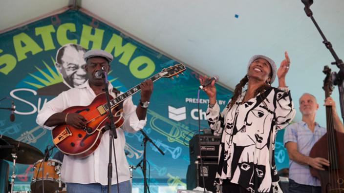 Charmaine_Neville8__57B01D4C-