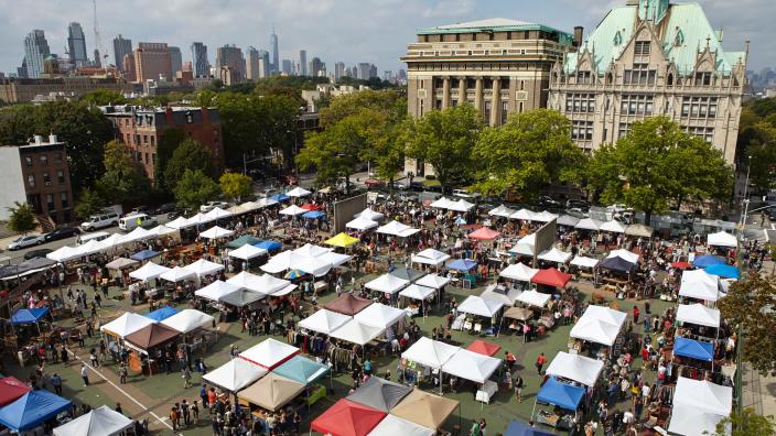 Brooklyn Flea | Brooklyn, NY 11238