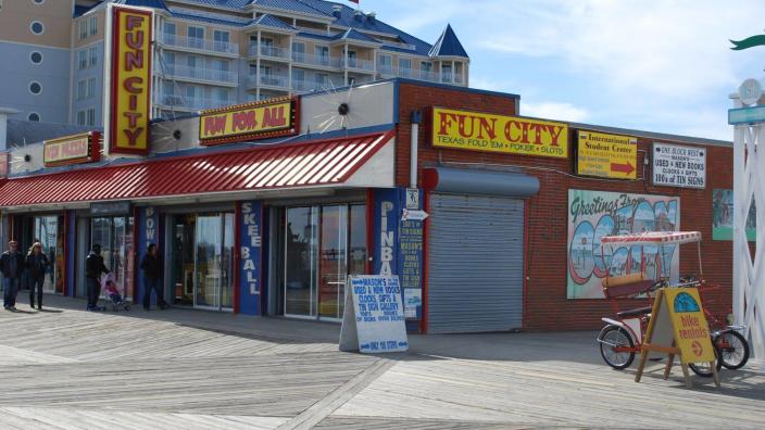 fun-city-arcade_A4E591D8-5056-