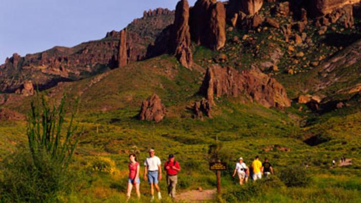 Lost dutchman trail cheap