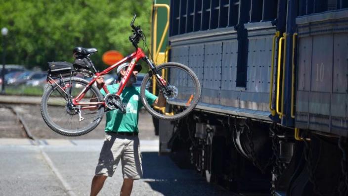 Train bike top