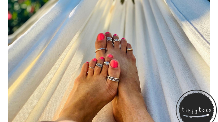 Cute toe rings best sale