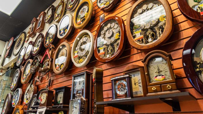 Clock watch shop near me on sale