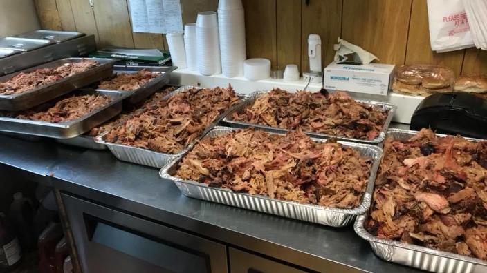 Pig pen bbq top