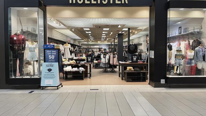 Hollister southcenter on sale mall