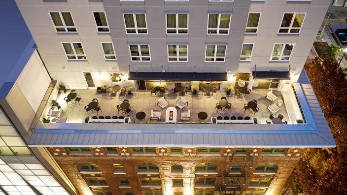 clayton club dress code Your weekend starts above the city. Meet us at Clayton Club, Sacramento's tallest rooftop bar, where skyline views, craft cocktails, and elevated bites pair perfectly with golden hour. The vibe is