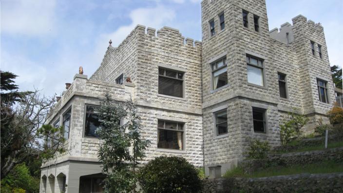 Sam Mazza Castle