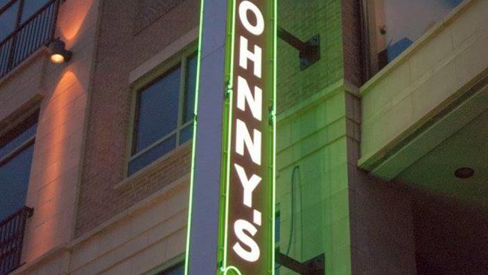 Johnny's