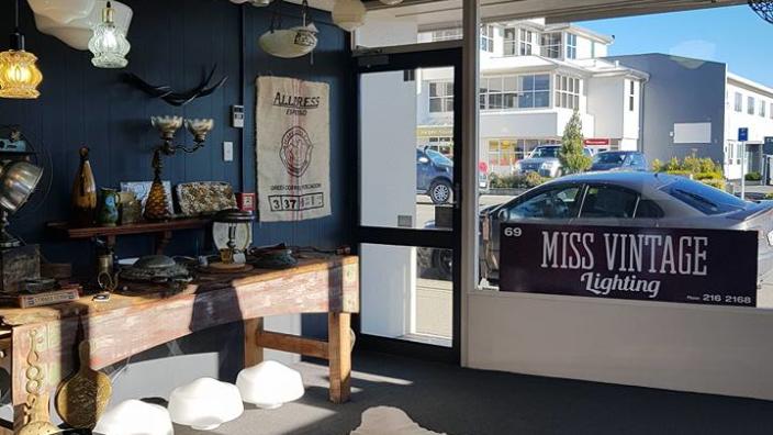 Miss vintage lighting deals