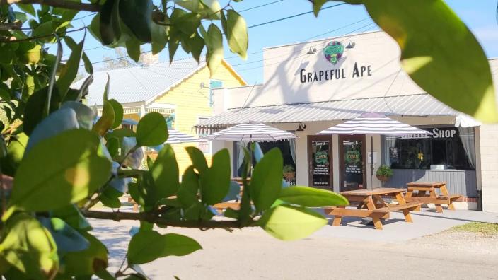 Grapeful Ape