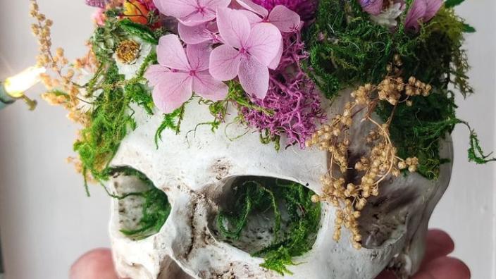 day-of-the-dead-arrangement-