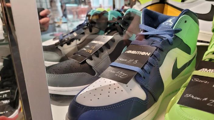 Destiny usa sneaker stores outlet