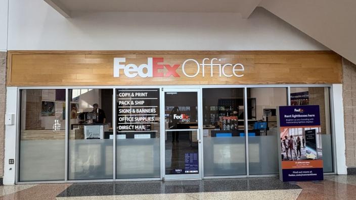FedEx Office Print & Shop Center at the Tampa Convention Center