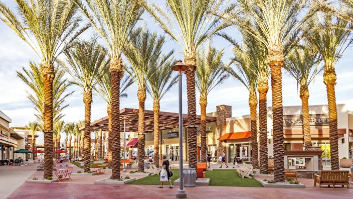 Nike store tucson premium outlets online