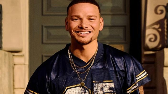 Kane Brown at AVA Amphitheater