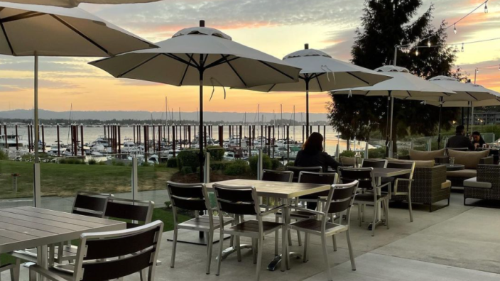 The on sale cove restaurant