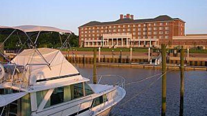 Constant's Wharf Park