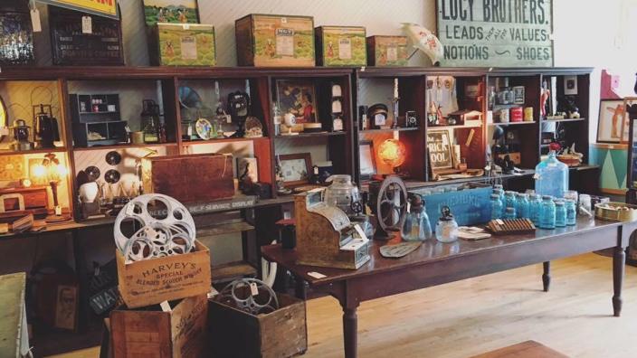 Vintage shops near me store