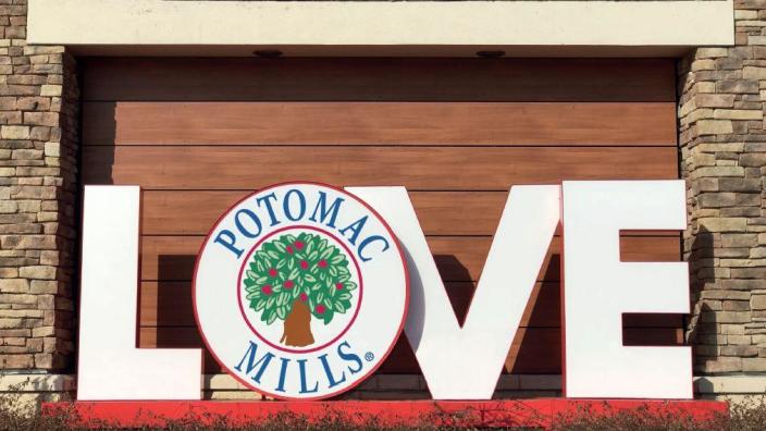 LOVEwork at Potomac Mills