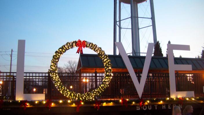 Love Sign in Manassas