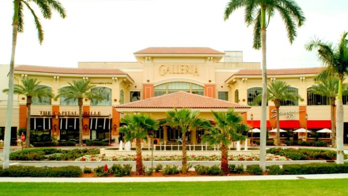 Galleria Plaza - Southeast Centers