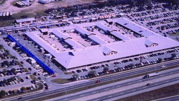 Dress barn bay plaza online