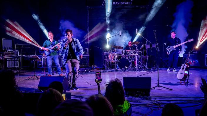 FREE Sunset Concert: Life in Technicolor – A Coldplay