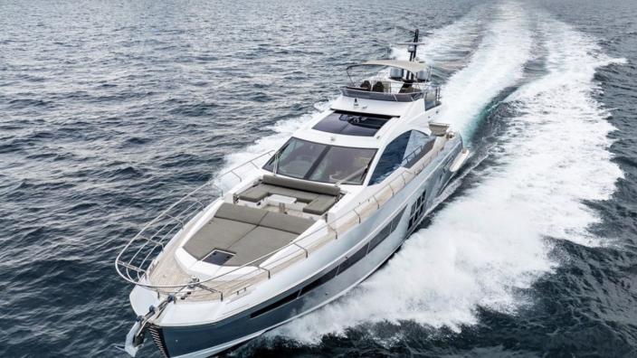 Yacht Rental Miami to Explore Boca Chita and Elliott Key