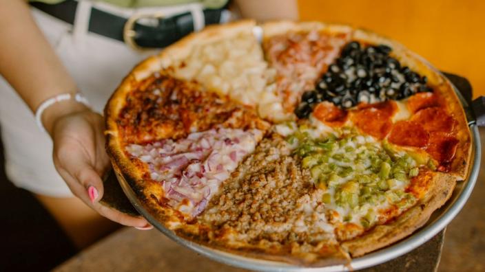 Hideaway pizza clearance near me