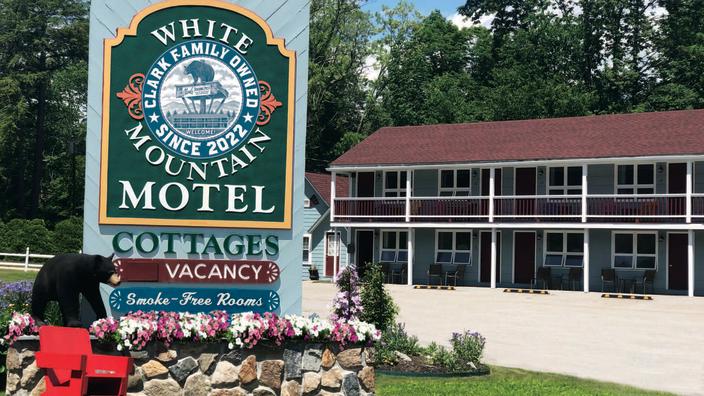 White-Mountain-Motel_A08A12A1-