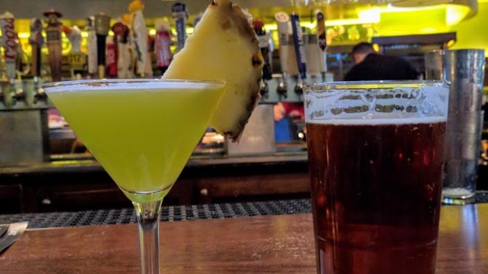 Bar Louie