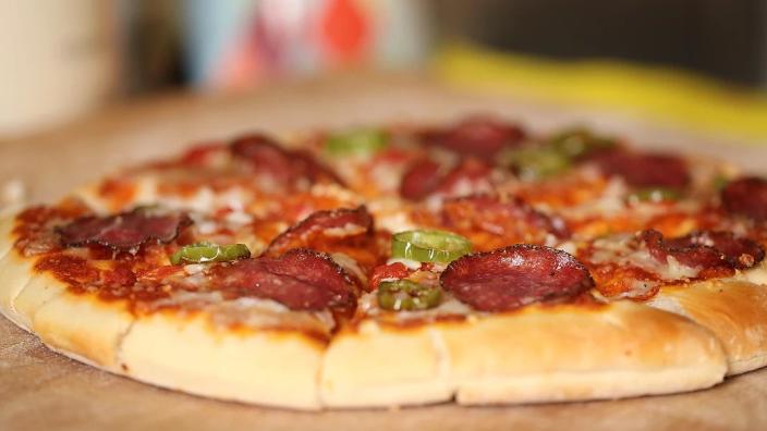 Carmella's pizza outlet