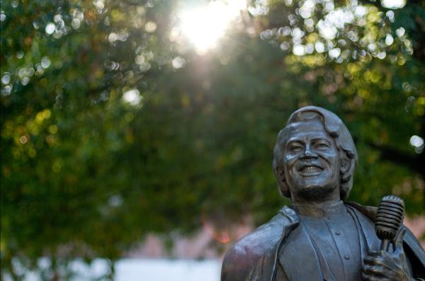 james brown statue