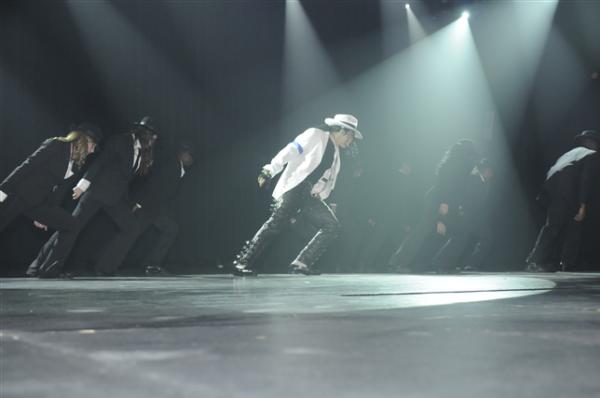 The Ultimate King of Pop Live Experience comes to Cedar Creek Winery on Oct. 16.