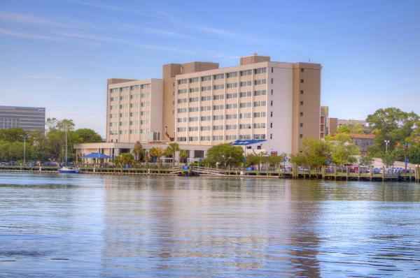 Hotel Ballast Riverfront View