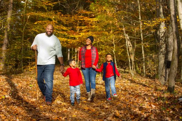 Family hiking Knobstone Trail  at Deam Lake