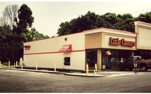 little caesars on tobacco road Little Caesar's Pizza, Rocky Mount