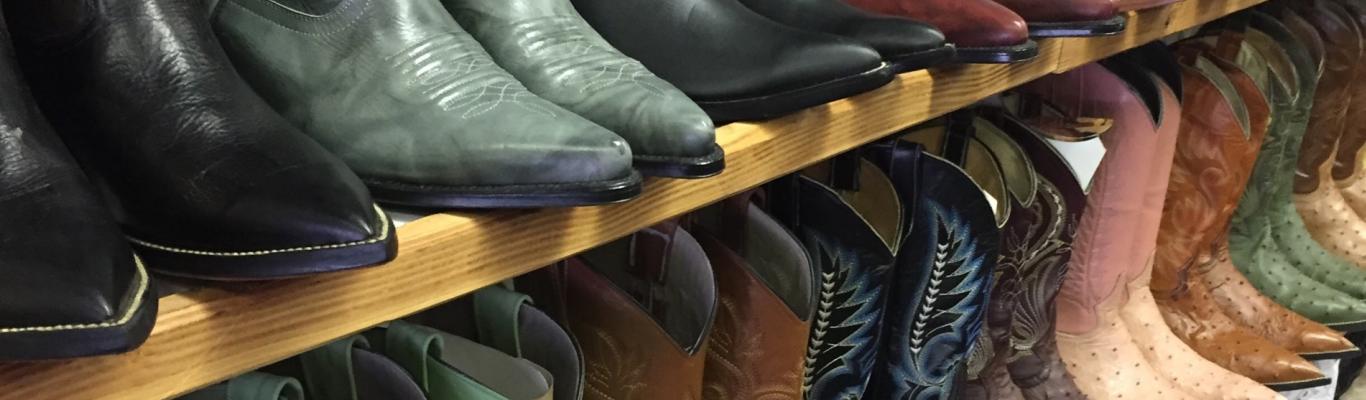 How to Wear Cowboy Boots: What Retailers Should Know to Help